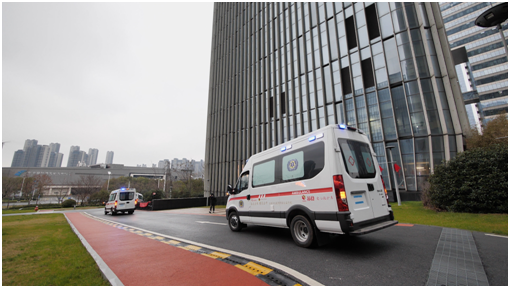 春天會(huì)來，櫻花會(huì)開 | 三輛負(fù)壓式救護(hù)車，第三