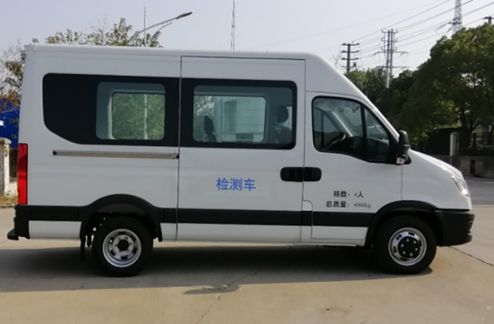 依維柯防疫檢測(cè)、監(jiān)測(cè)車